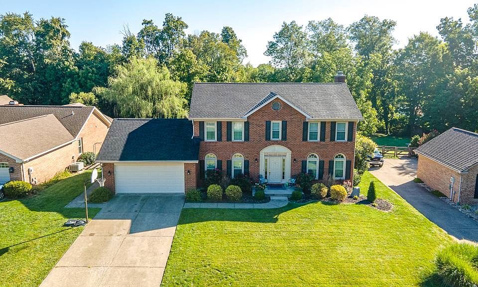 1st image of 8661 Valley Circle Dr