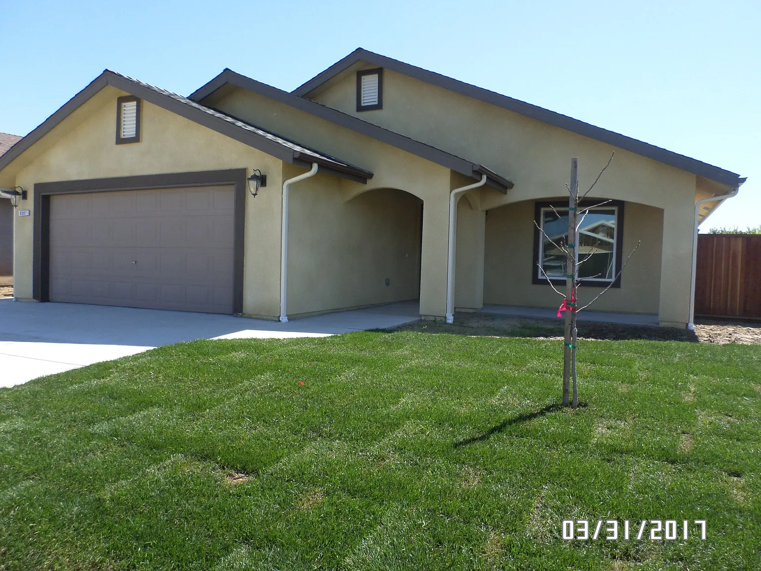 6597 Hastings Dr photo 1