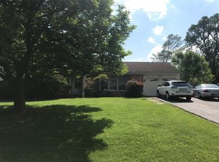 18816 Clover Hill Ln, Olney, MD 20832