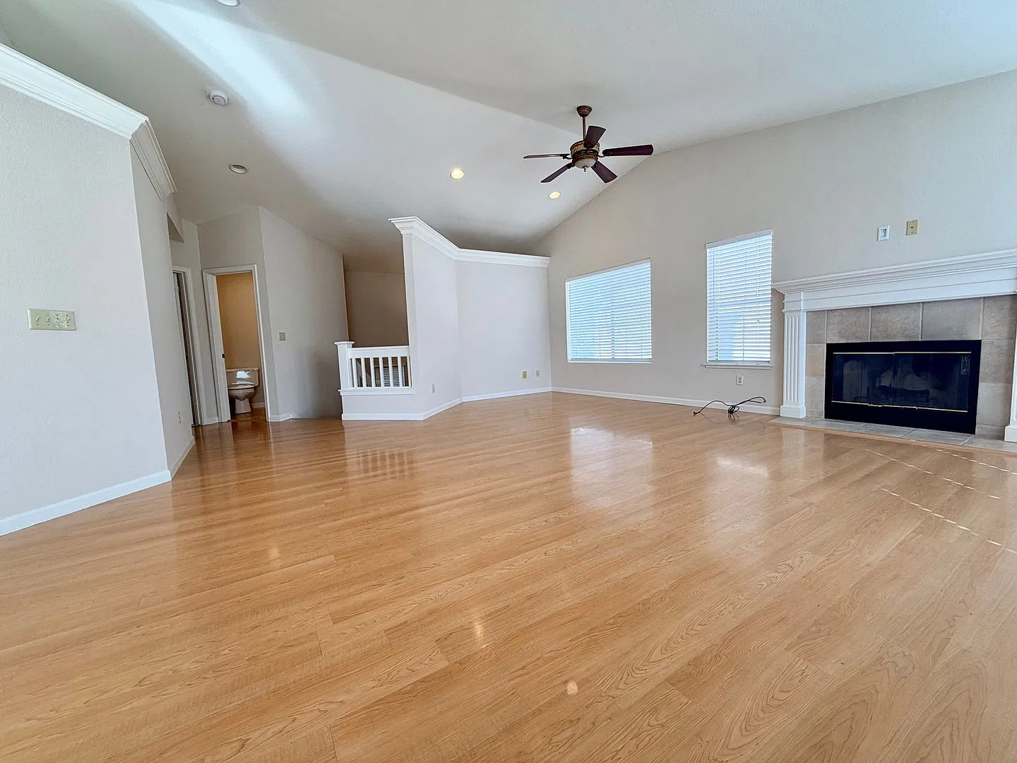 Spacious 4BR Martinez Home with Vaulted Great Room, Deck, and Community Pool & Tennis | 504 Westa... — Photo 4
