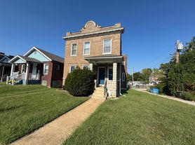 6419 Virginia Duplex, 2