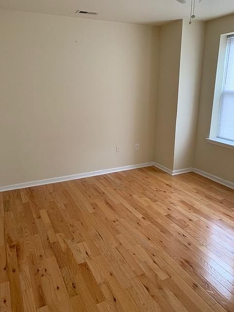 1st image of 614 S 4th St Fl 3