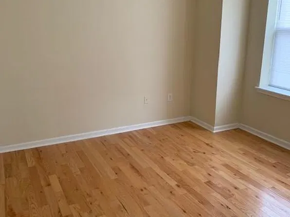 614 S 4th St Fl 3, Philadelphia, PA 19147