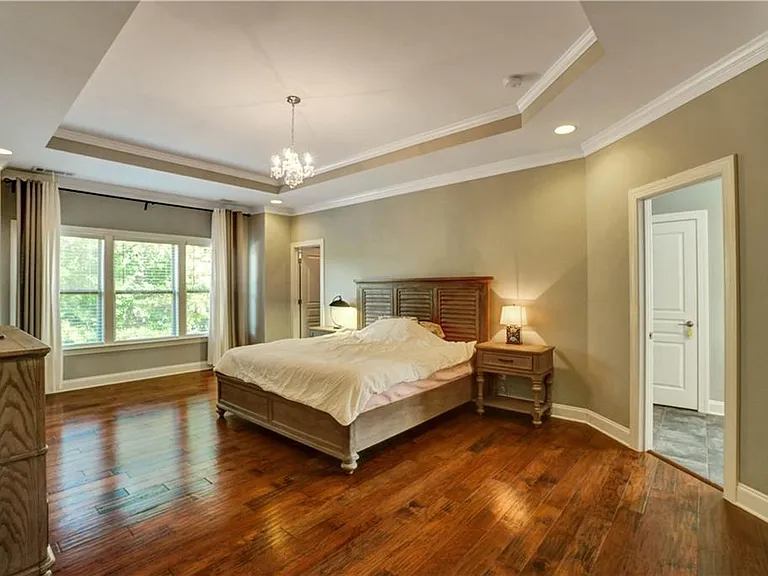 633 Leland Pkwy — Photo 22