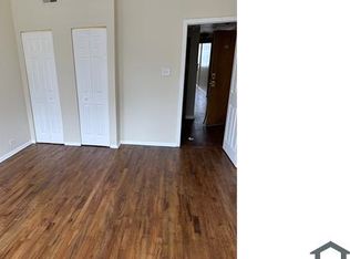 1639 E 77th St #3, Chicago, IL 60649
