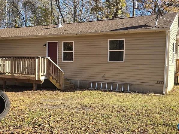 415 Garretts Mill Rd, Mineral, VA 23117