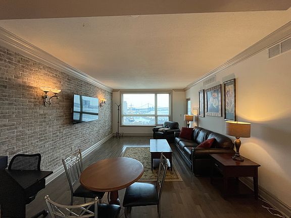 3rd image of 717 S Columbus Blvd Unit 903