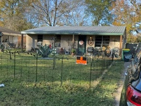 2nd image of 615 Ralde Cir