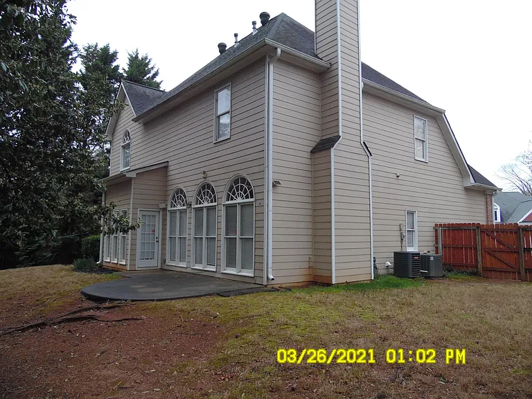 2208 Snug Hbr NE — Photo 5