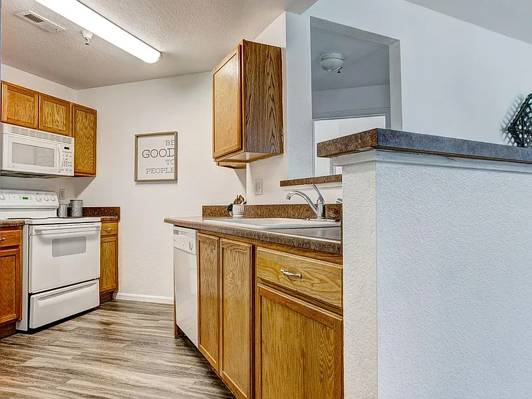 2990 W C St — Photo 3