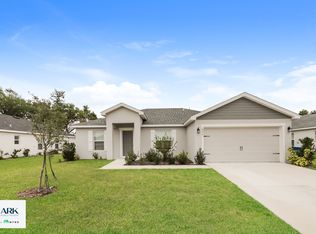 992 1st Dr, Eagle Lake, FL 33839