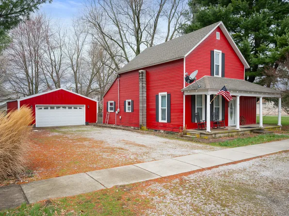 218 N Franklin St, Ladoga, IN 47954