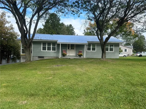 8746 Weedsport Sennett Rd, Weedsport, NY 13166