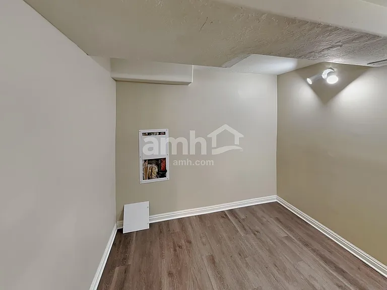 1538 N 200 W — Photo 13