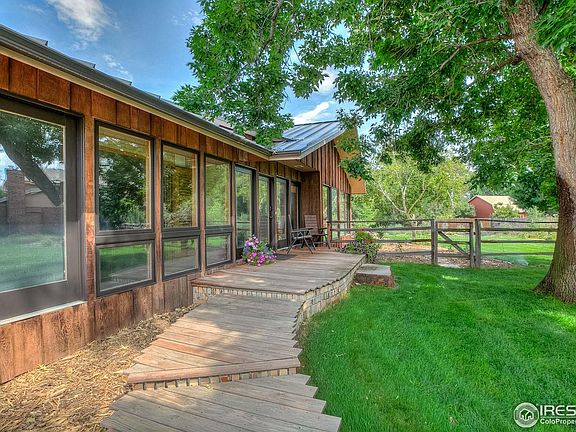 3rd image of 3608 Manzanita Dr