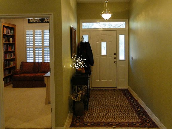 5th image of 184 NW Wildflower Ln