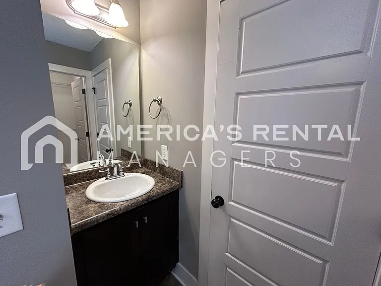 417 Polo Trce — Photo 33