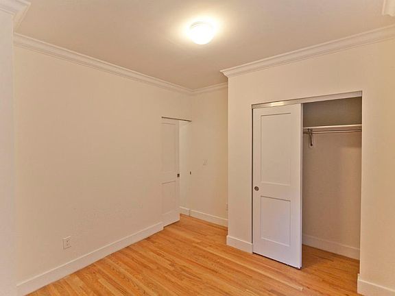 5th image of 417 Manhattan Ave #B-6