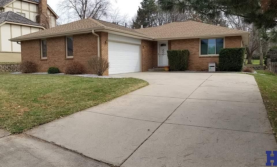 1st image of 5631 Prescott Ave
