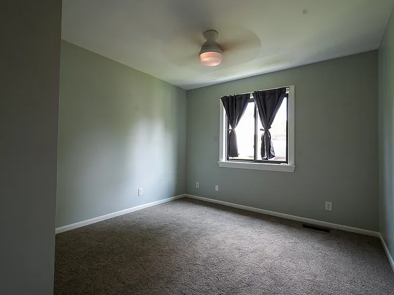321 Harvest Dr — Photo 13