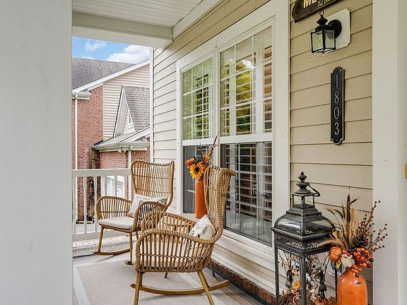 3rd image of 1803 Misty Woods Ct