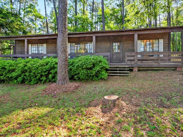 2153 Hill N Dale Dr N, Tallahassee, FL 32317