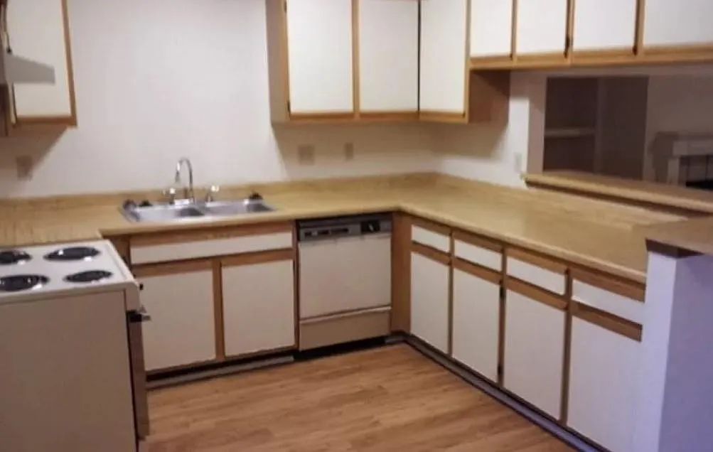 Building Photo - 3000 Jadewood Ct #B