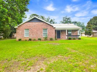 715 W Orchid Ave, Foley, AL 36535