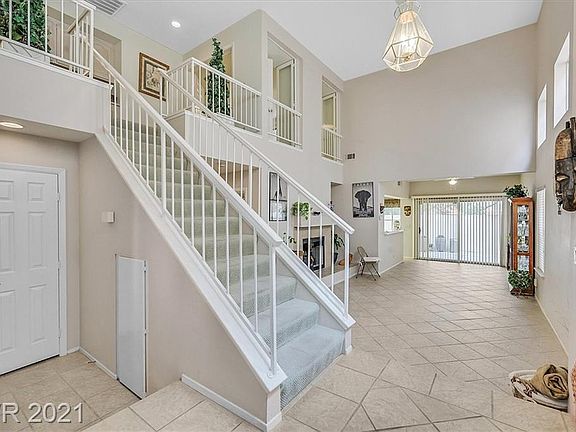 3rd image of 2624 Golden Sands Dr