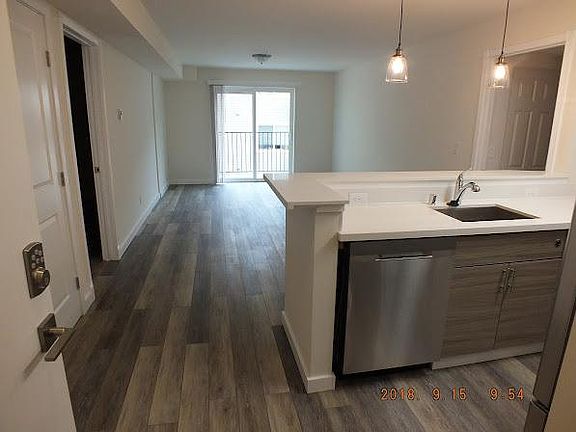 4th image of 12544 15th Ave NE APT 309