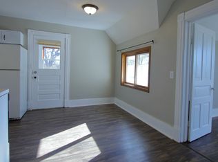 433 Wood St, Oconomowoc, WI