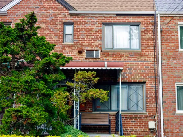 1729 East 54th Street image 1 of 10