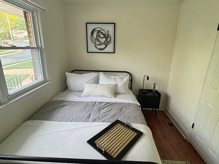 4130 Berritt St — Photo 31