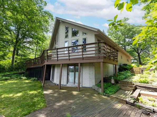 5118 N Lake Sanford Rd, Sanford, MI 48657