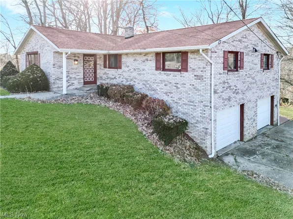 453 Mellwood Dr, Toronto, OH 43964