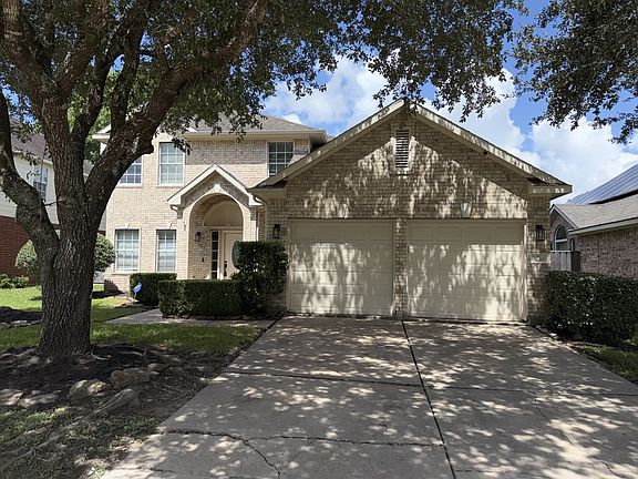2nd image of 3230 Vanity Dr