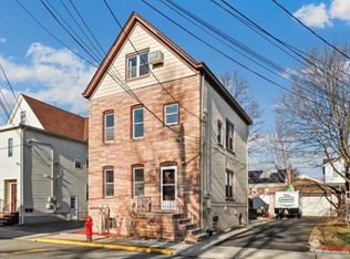 67 Kossuth St FLOOR 1, Wallington, NJ 07057