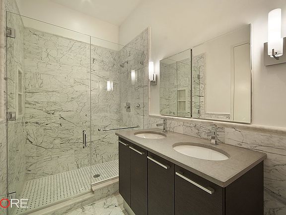 5th image of 81 Franklin St APT 2N