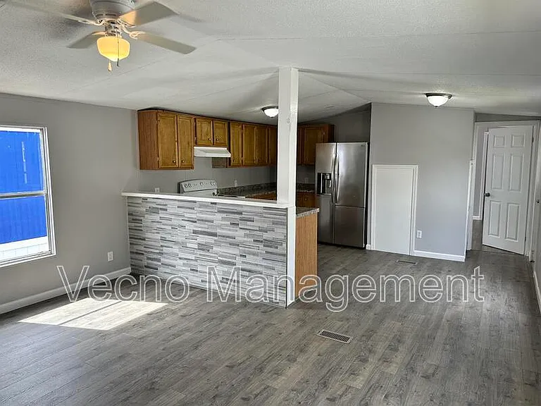 13536 Sralla Rd #3 — Photo 2
