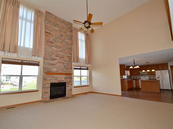 5th image of 12149 Central Park Blvd
