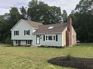 84 Old Barn Rd, Plymouth, MA 02360