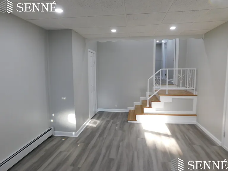 165 Elm St #1 — Photo 3