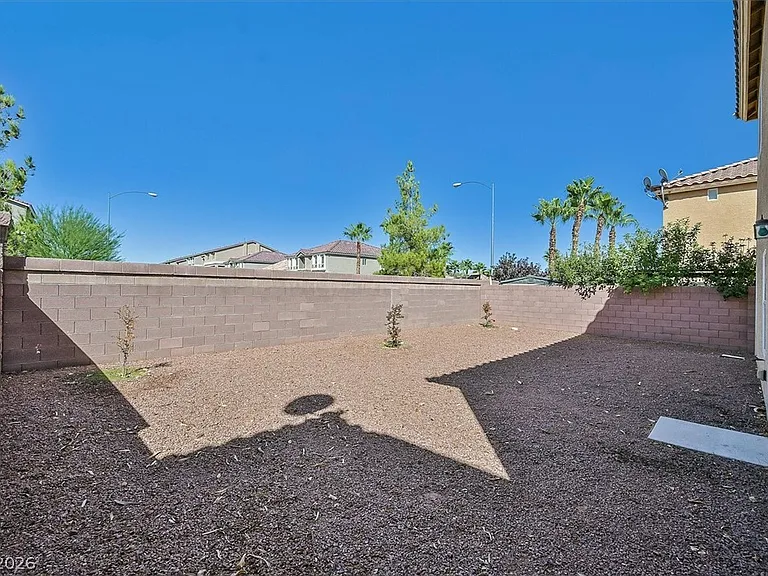 6524 Baroque Ave — Photo 24