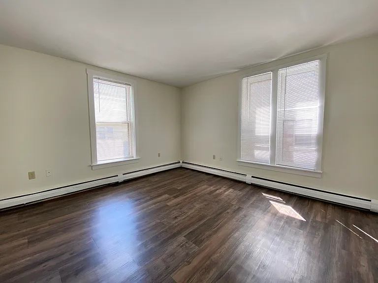 616 Union St #3 — Photo 13