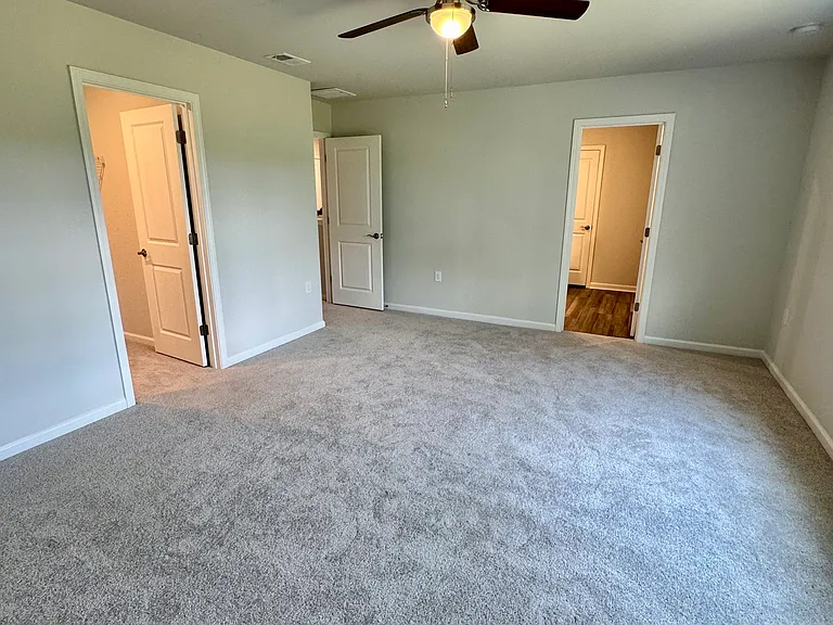 552 Coronado Ave SE — Photo 19