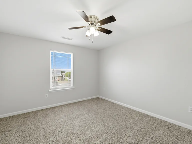 Oak Manor Villas — Photo 11