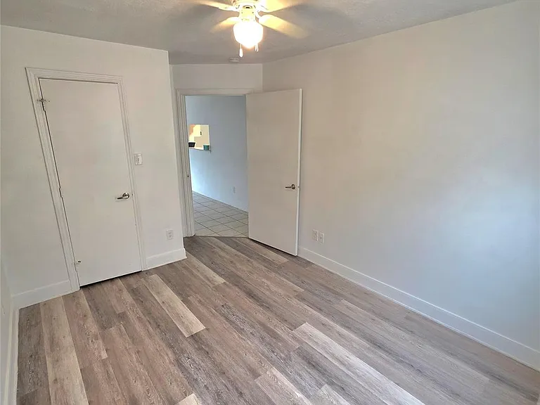 5335 Cherie Crest Ct — Photo 5