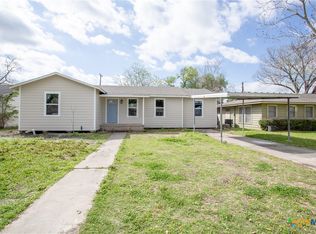 1905 Navidad St, Victoria, TX 77901