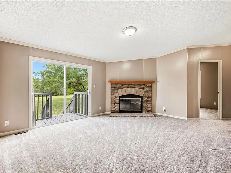 410 County Road 3823 — Photo 21