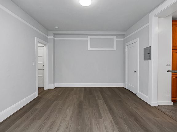 3rd image of 1130 Larkin St APT 41